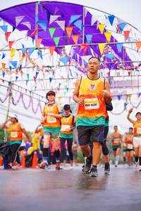 BIB: 16307
                            <button type="button" onclick="openModal(9954712)" class="btn btn-primary btn-sm float-right btn-popup" data-toggle="modal" data-target=".modal-high-quality">
                        <i class="fas fa-shopping-cart"></i> Add to Cart
                    </button>
                                            <button type="button" onclick="isThisMe(9954712, true)" class="btn btn-success btn-sm float-right btn-popup btn-isme hidden" data-toggle="tooltip" data-placement="bottom" title="นี่คือรูปของคุณใช่ไหม คลิกที่นี่เพื่อเอาเข้าอัลบั้ม">
                        <i class="fas fa-plus"></i> Add to album
                    </button>
                    <button type="button" onclick="isThisMe(9954712, false)" class="btn btn-warning btn-sm float-right btn-popup btn-isnotme hidden">
                        <i class="fas fa-ban"></i> Remove from album
                    </button>